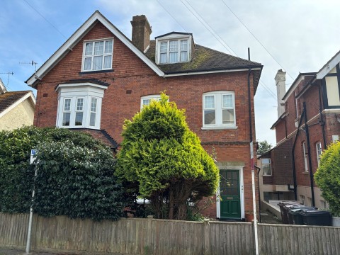 View Full Details for Cantelupe Road, Bexhill on Sea, East Sussex