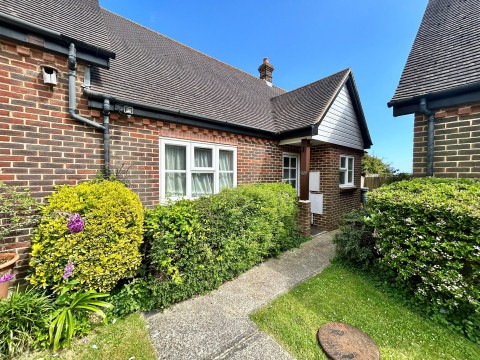 View Full Details for Rotherfield Avenue, Bexhill on Sea, East Sussex