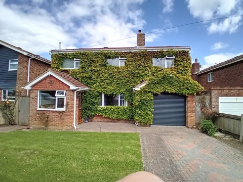 View Full Details for Top Cross Road, Bexhill on Sea, East Sussex