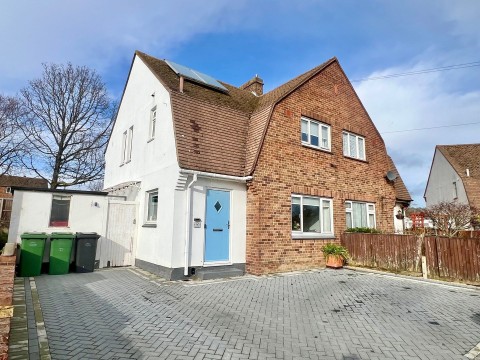 View Full Details for Bristol Road, St Leonards on Sea, East Sussex