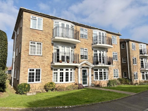 View Full Details for Eridge Close, Bexhill on Sea, East Sussex