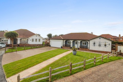 View Full Details for Winceby Close, Bexhill on Sea, East Sussex